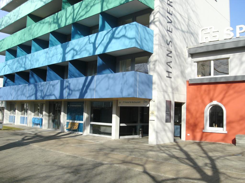 Ft Hotel Фрайбург Екстериор снимка