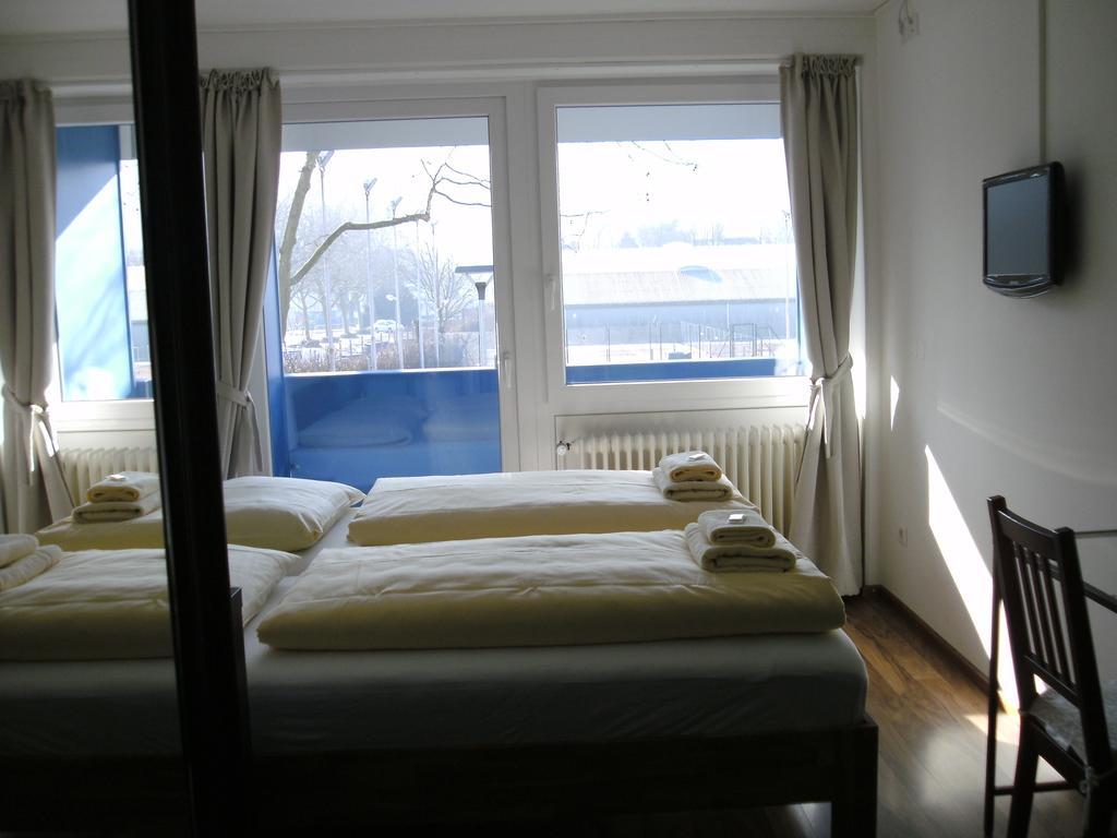 Ft Hotel Фрайбург Екстериор снимка