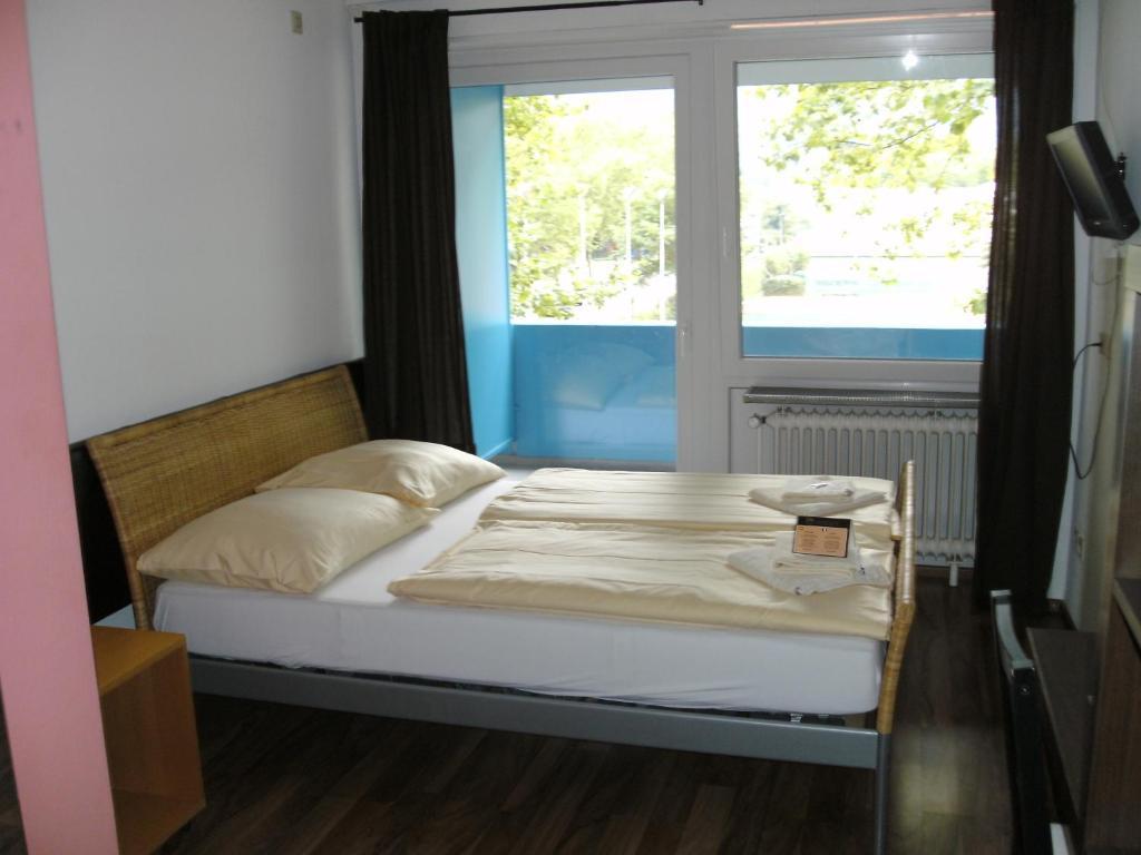 Ft Hotel Фрайбург Стая снимка