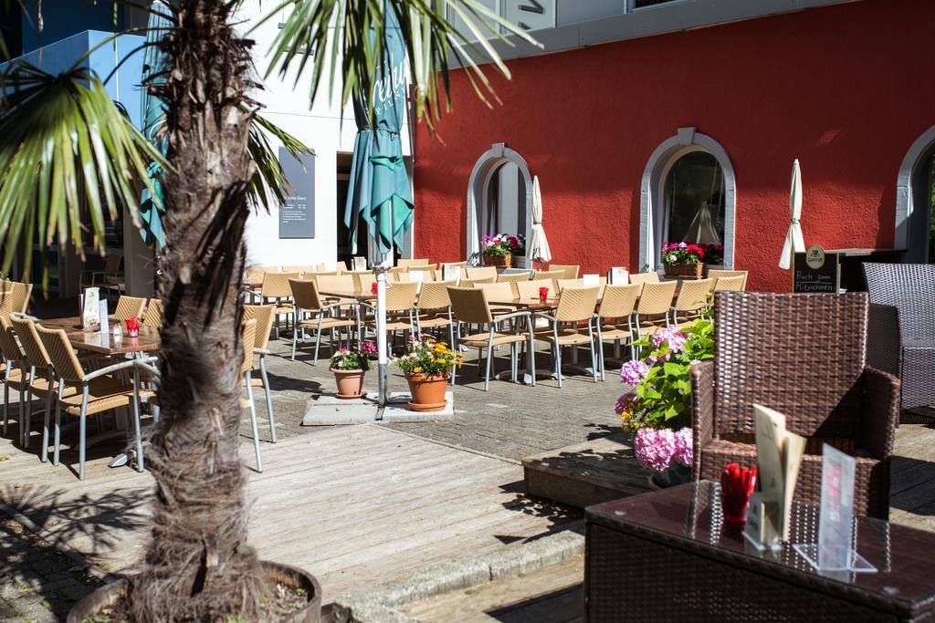 Ft Hotel Фрайбург Екстериор снимка